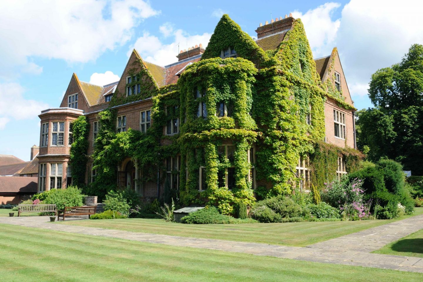 Horwood House review